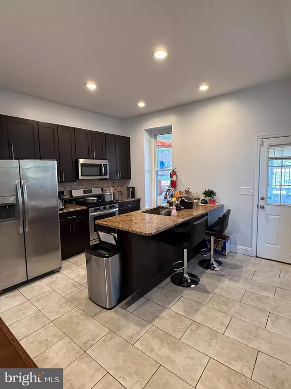 Spring City, PA 19475,151 HALL ST