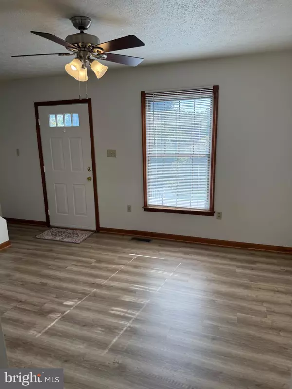Winchester, VA 22601,212 W WHITLOCK AVE
