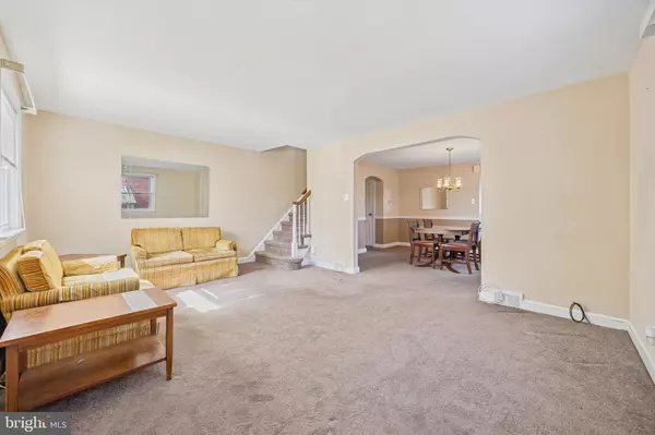 Ardmore, PA 19003,706 GEORGES LN