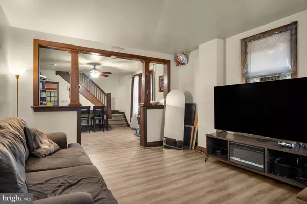 Harrisburg, PA 17104,1937 ZARKER ST
