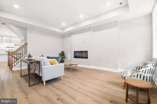 Baltimore, MD 21223,1629 EDMONDSON AVE