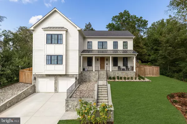 4283 38TH ST N, Arlington, VA 22207