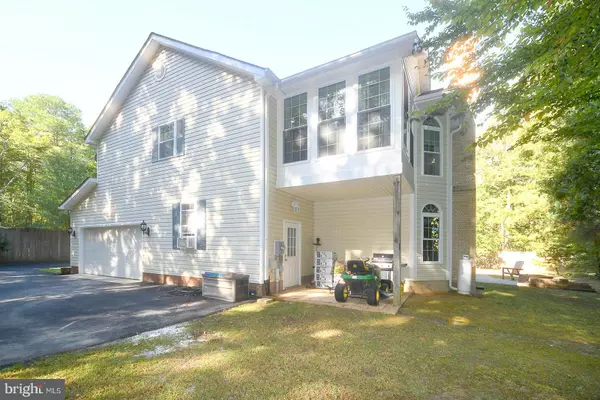 Lexington Park, MD 20653,20426 HERON LN