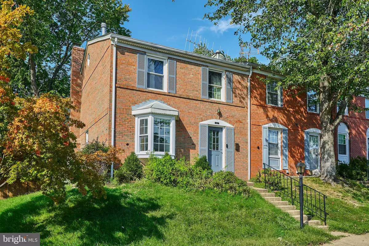 Alexandria, VA 22309,8076 SAINT ANNES CT