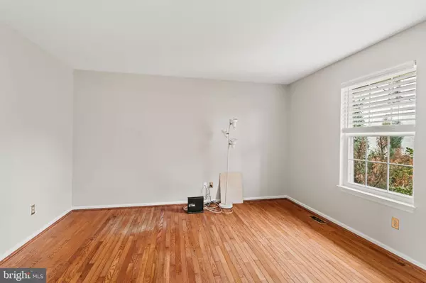 Havertown, PA 19083,41 W HILLCREST AVE