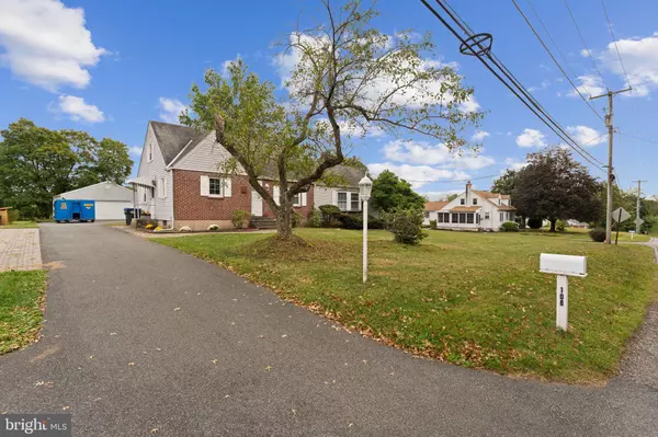 Gilbertsville, PA 19525,108 JACKSON RD
