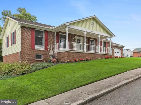 Boonsboro, MD 21713,201 SINNESIN DR