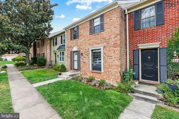 Burke, VA 22015,6048 HEATHWICK CT