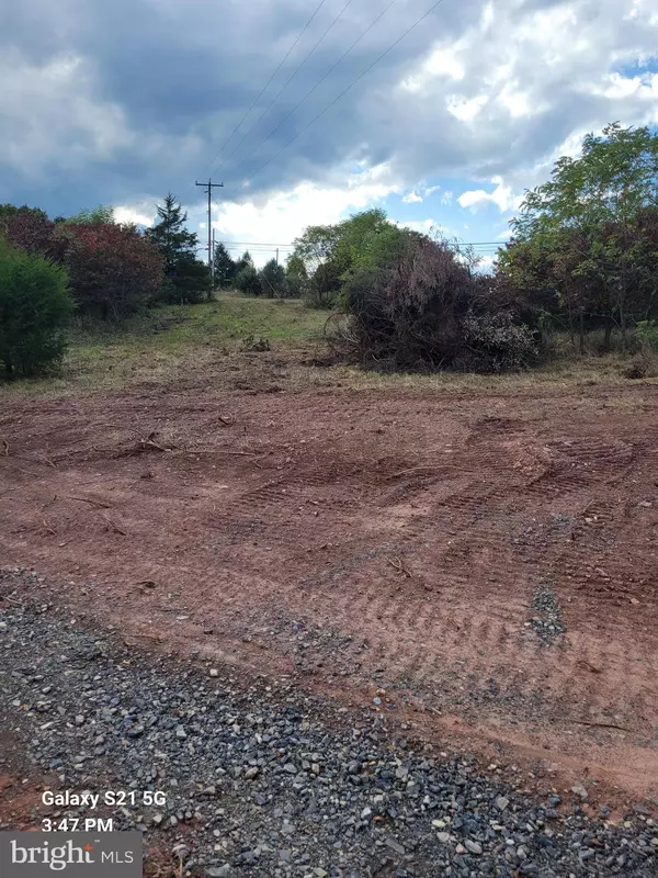 7.00 AC ROWZEE RD, Levels, WV 25431