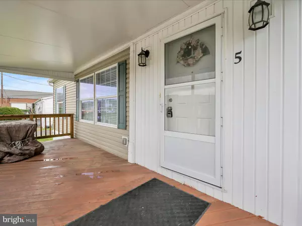 Schuylkill Haven, PA 17972,5 PRINCE LN