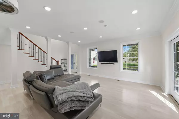 Phoenixville, PA 19460,110 SAINT MARYS ST