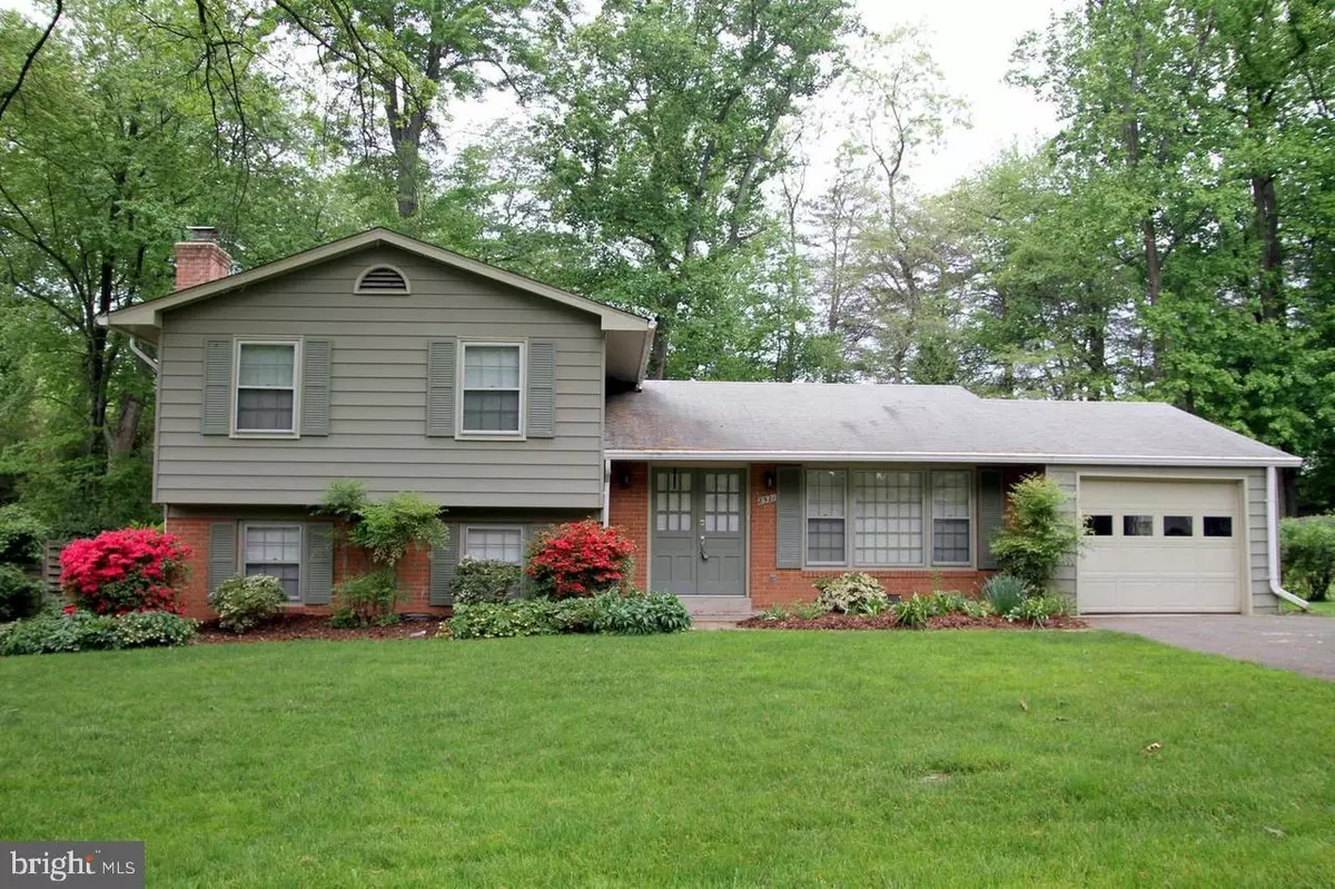 Vienna, VA 22182,8521 TYSONS CT