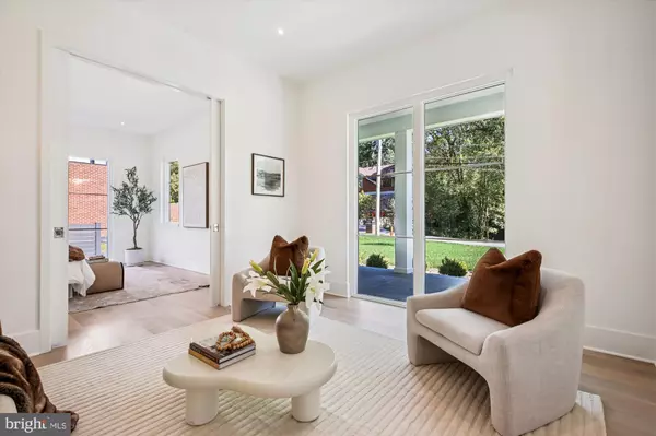 Cabin John, MD 20818,6514 76TH ST