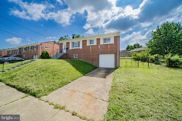 Temple Hills, MD 20748,2521 SAINT CLAIR DR