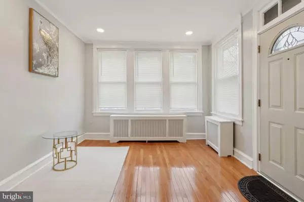 Philadelphia, PA 19141,6149 N 11TH ST