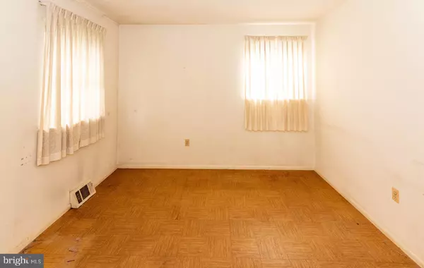 Reisterstown, MD 21136,247 CANDYTUFT RD