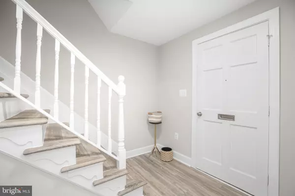 Woodbridge, VA 22191,13120 VINEYARD WAY