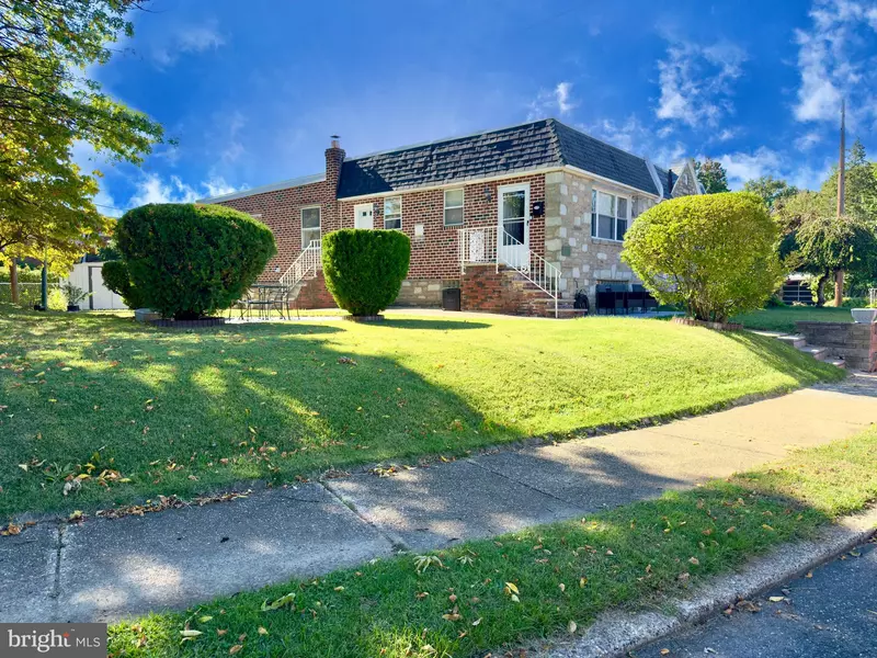 7836 LORNA DR, Philadelphia, PA 19111