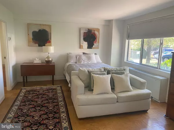 Arlington, VA 22209,1200 N NASH ST #259