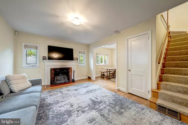 Alexandria, VA 22302,2708 CENTRAL AVE