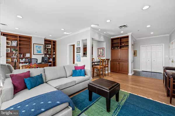 Baltimore, MD 21202,10 E LEE ST #1103