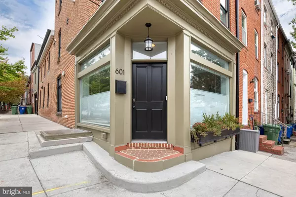 601 S PATTERSON PARK AVE, Baltimore, MD 21231