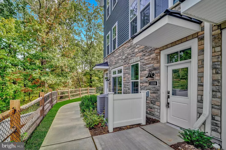 10208 DONATELLO, Princeton, NJ 08540