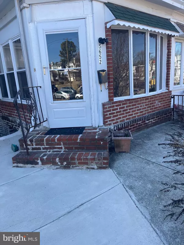 5652 GAINOR RD,  Philadelphia,  PA 19131