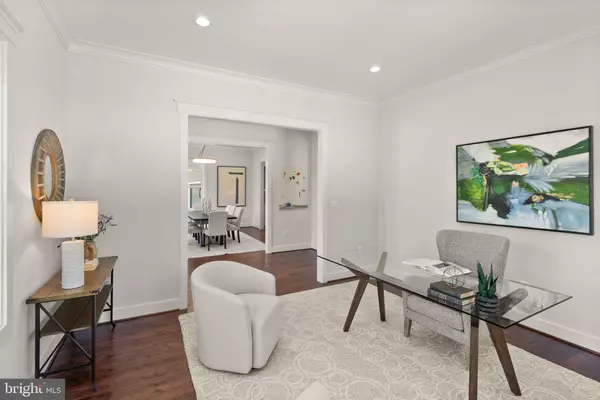 Falls Church, VA 22043,1830 CHERRI DR