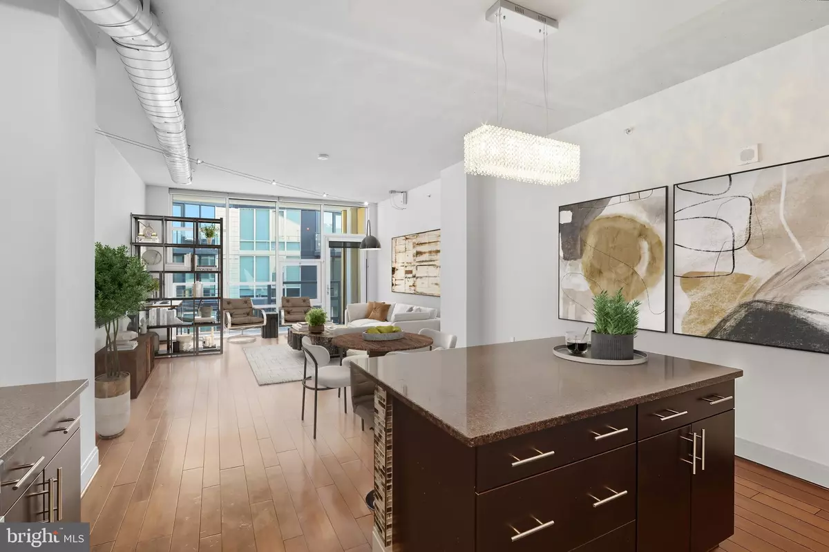 Washington, DC 20001,929 FLORIDA AVE NW #8001