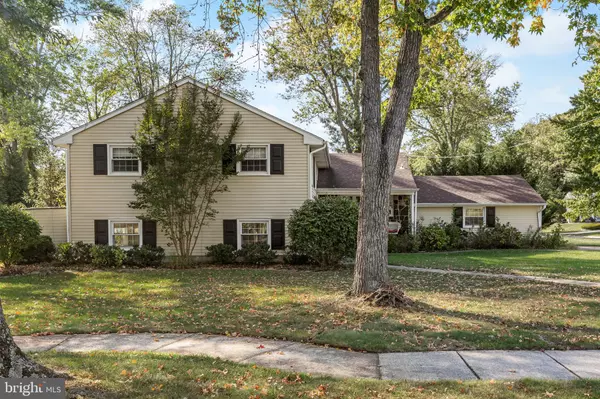 Cherry Hill, NJ 08034,222 DICKENS CT