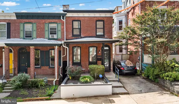 Wilmington, DE 19806,1204 W 8TH ST