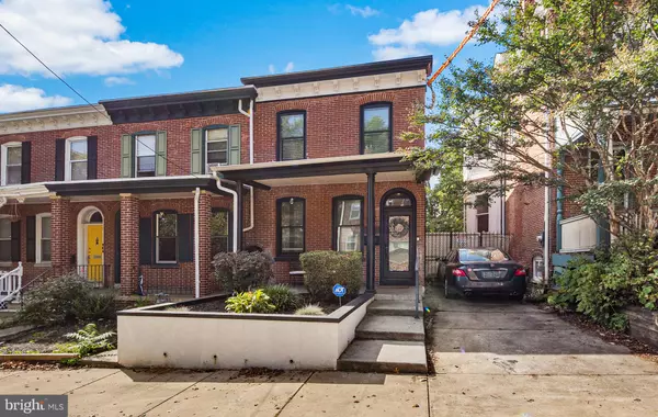 Wilmington, DE 19806,1204 W 8TH ST