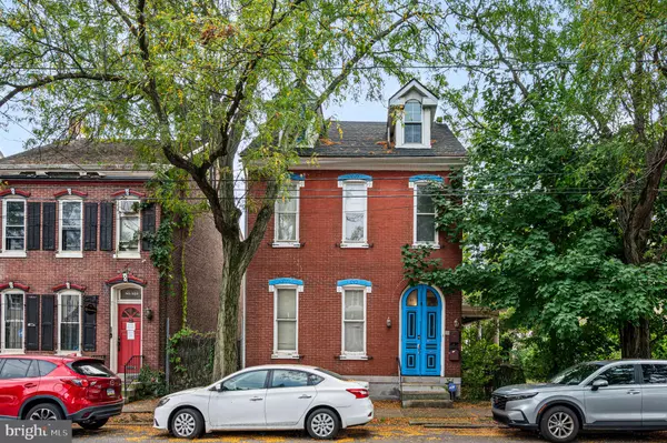 Pottstown, PA 19464,422 KING ST