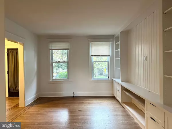 Baltimore, MD 21211,2910 CRESMONT AVE