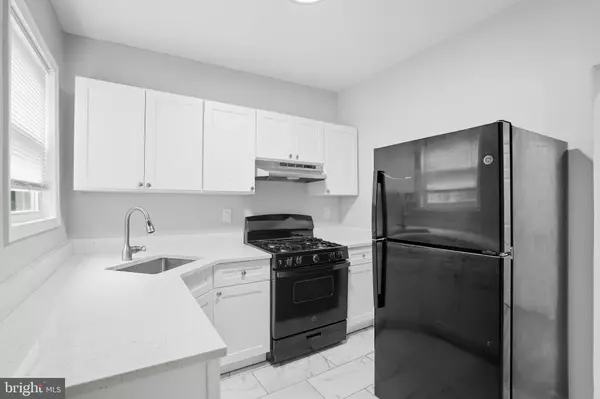 Philadelphia, PA 19140,3930 PRISCILLA ST