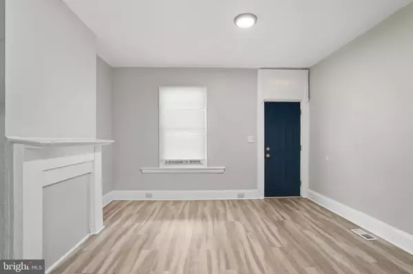 Philadelphia, PA 19140,3930 PRISCILLA ST