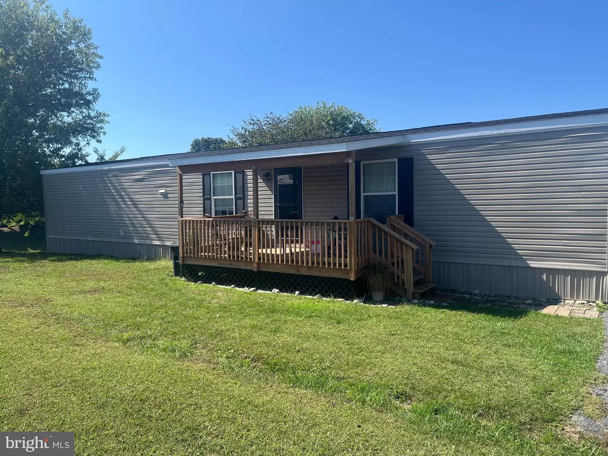 Falling Waters, WV 25419,203 BROADVIEW CT