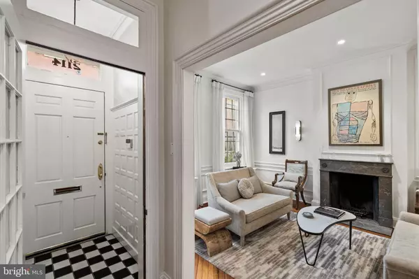 Philadelphia, PA 19103,2114 DELANCEY PL