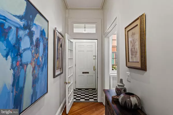 Philadelphia, PA 19103,2114 DELANCEY PL