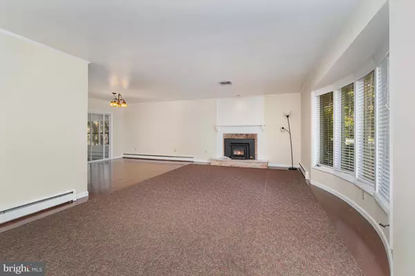 Harrisburg, PA 17109,514 REDWOOD ST