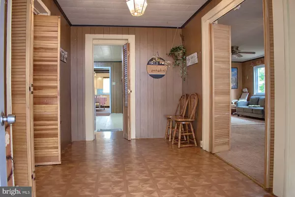 Williamstown, PA 17098,128 MARKET ST E