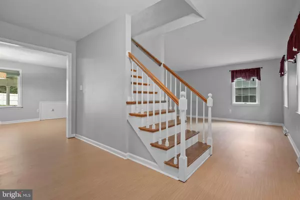 Lancaster, PA 17603,118 BENTLEY LN