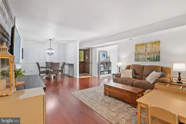 Mount Laurel, NJ 08054,112B-B W BLUEBELL LN