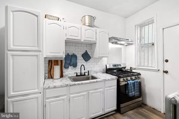 Philadelphia, PA 19132,2854 N JUDSON ST