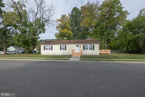 319 MAGNOLIA AVE, Somerdale, NJ 08083