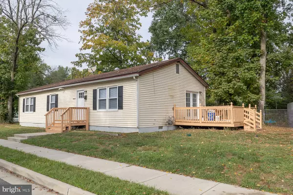 Somerdale, NJ 08083,319 MAGNOLIA AVE