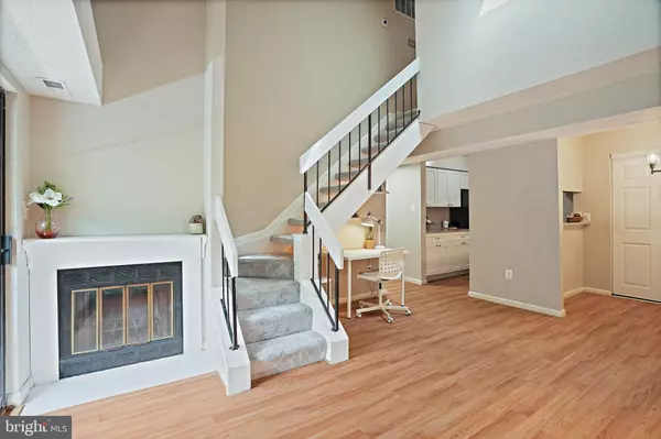 Silver Spring, MD 20904,1605 CARRIAGE HOUSE TER #H