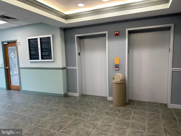 Waldorf, MD 20602,3460 OLD WASHINGTON RD #203