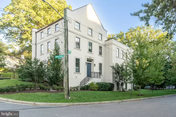 3128 APPLETON ST NW, Washington, DC 20008